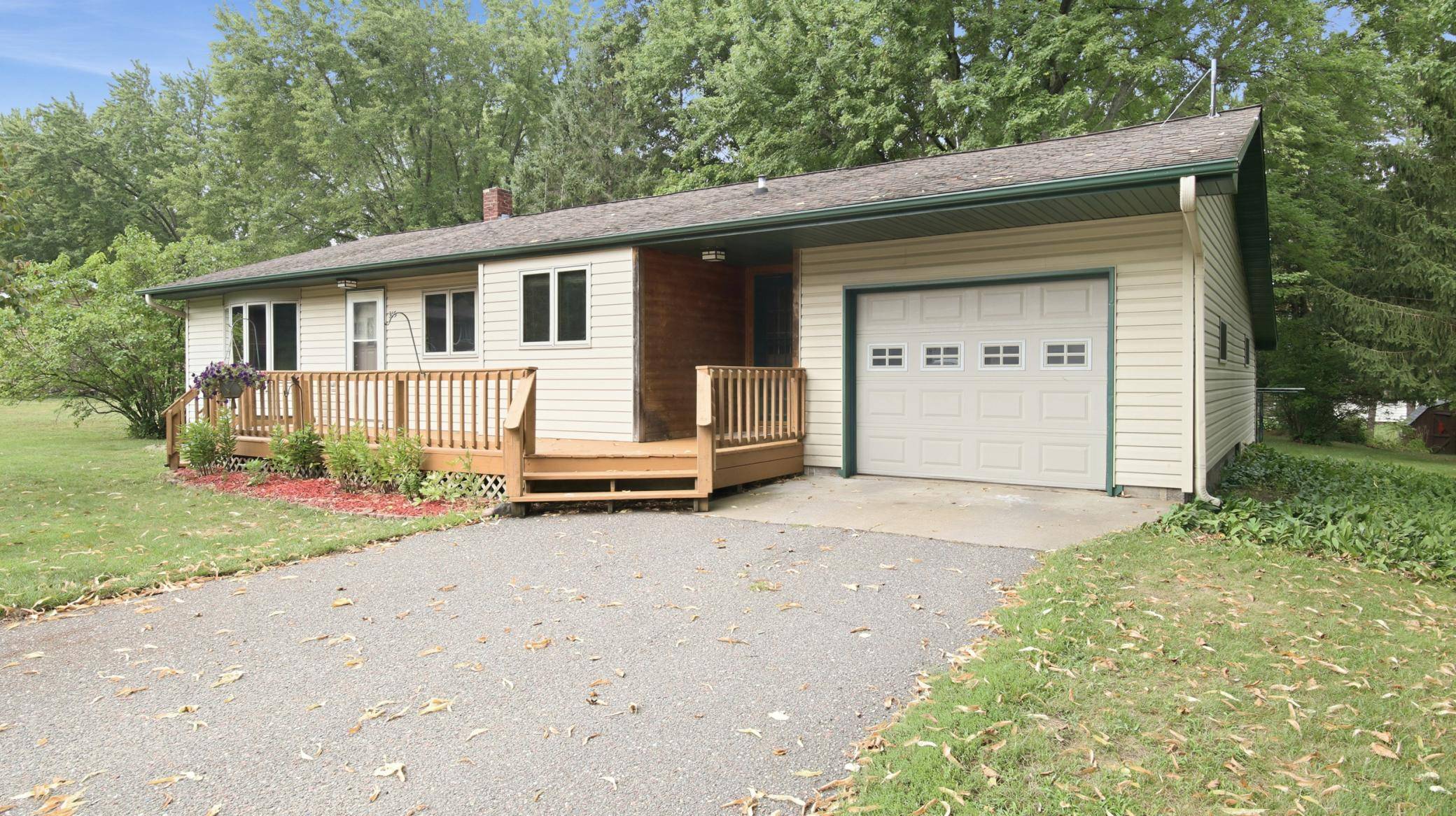 315 Diamond ST, Ridgeland, WI 54763