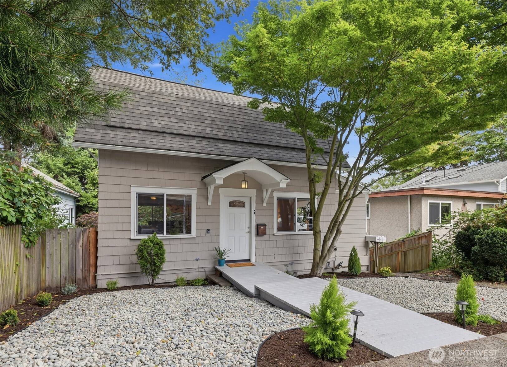 626 W Emerson ST, Seattle, WA 98119