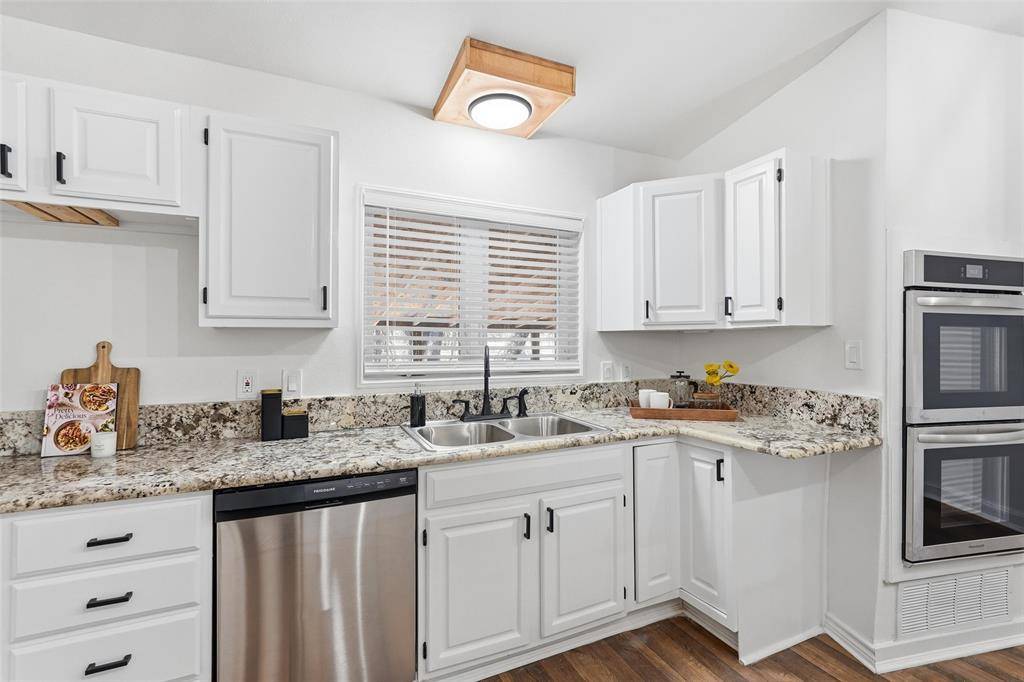 9902 County Road 2434, Terrell, TX 75160