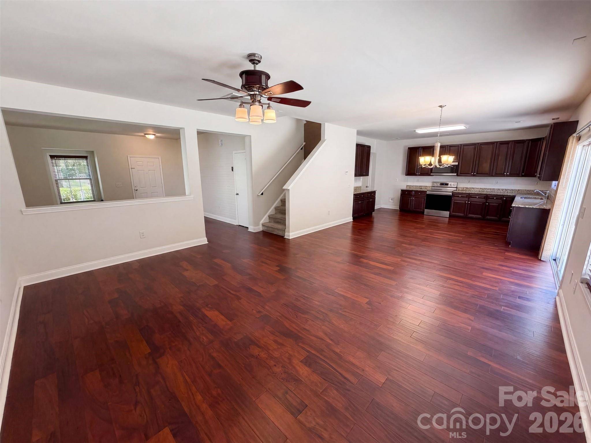 14021 Pinyon Pine LN, Charlotte, NC 28215