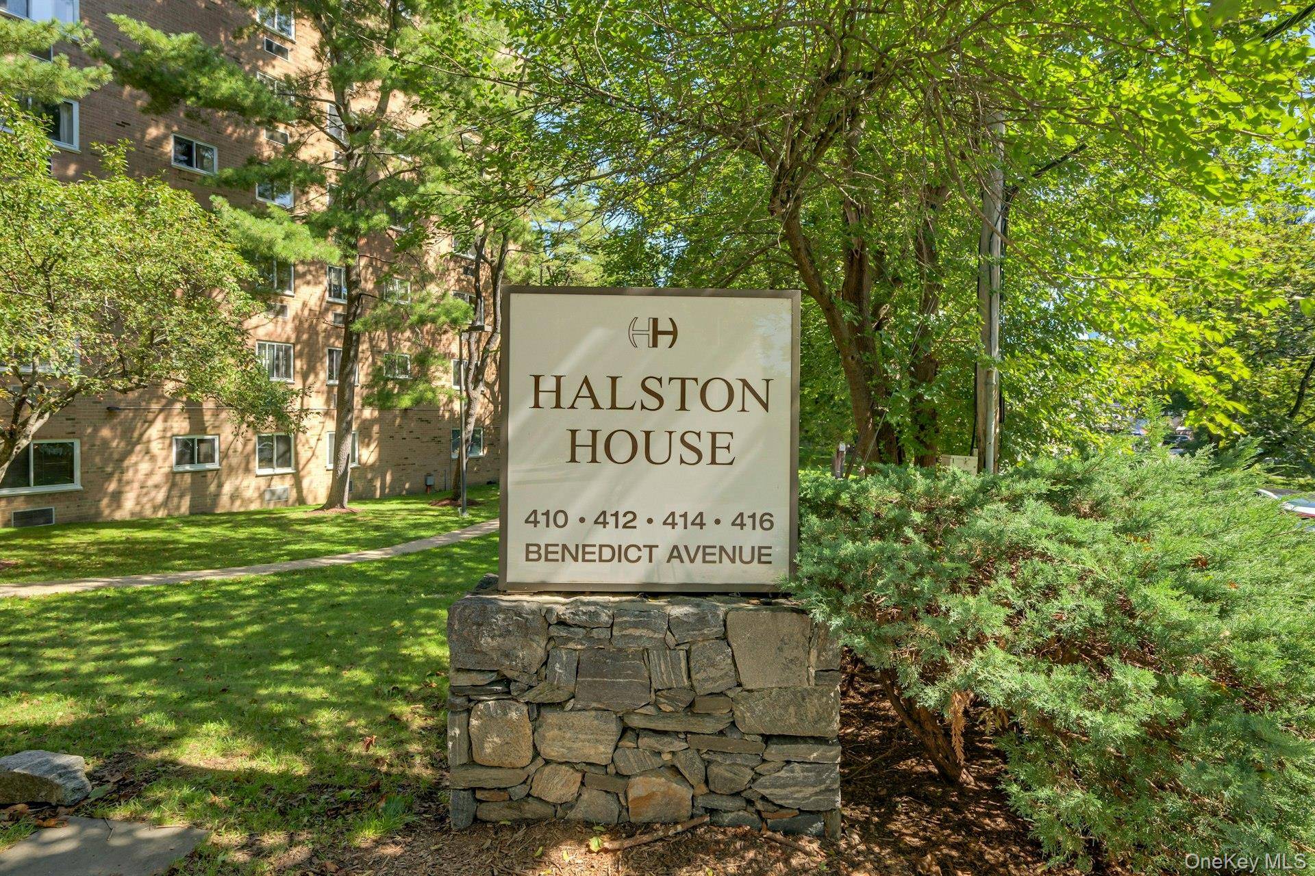 416 Benedict AVE #3A, Tarrytown, NY 10591