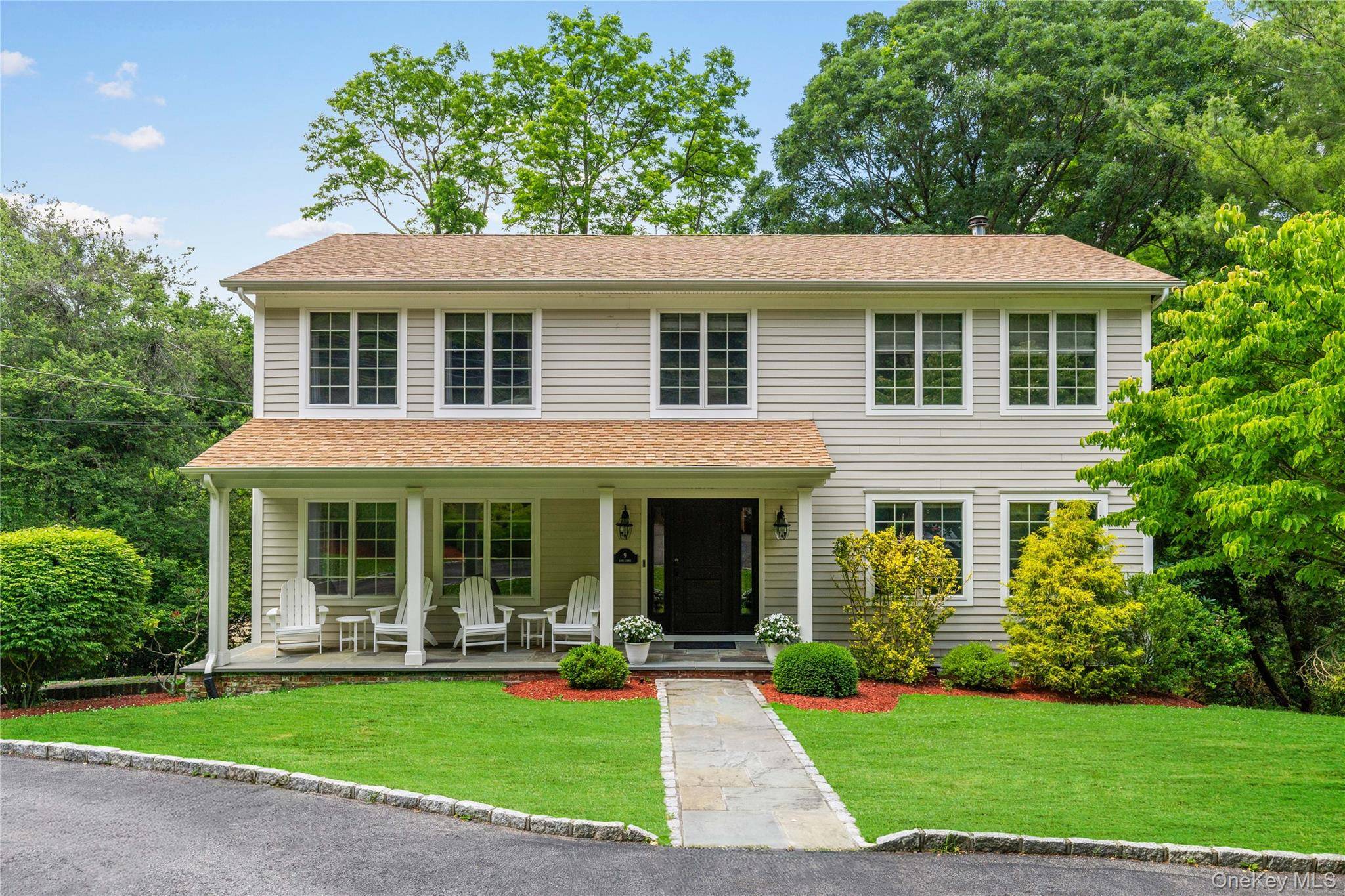 9 Lori LN, Chappaqua, NY 10514