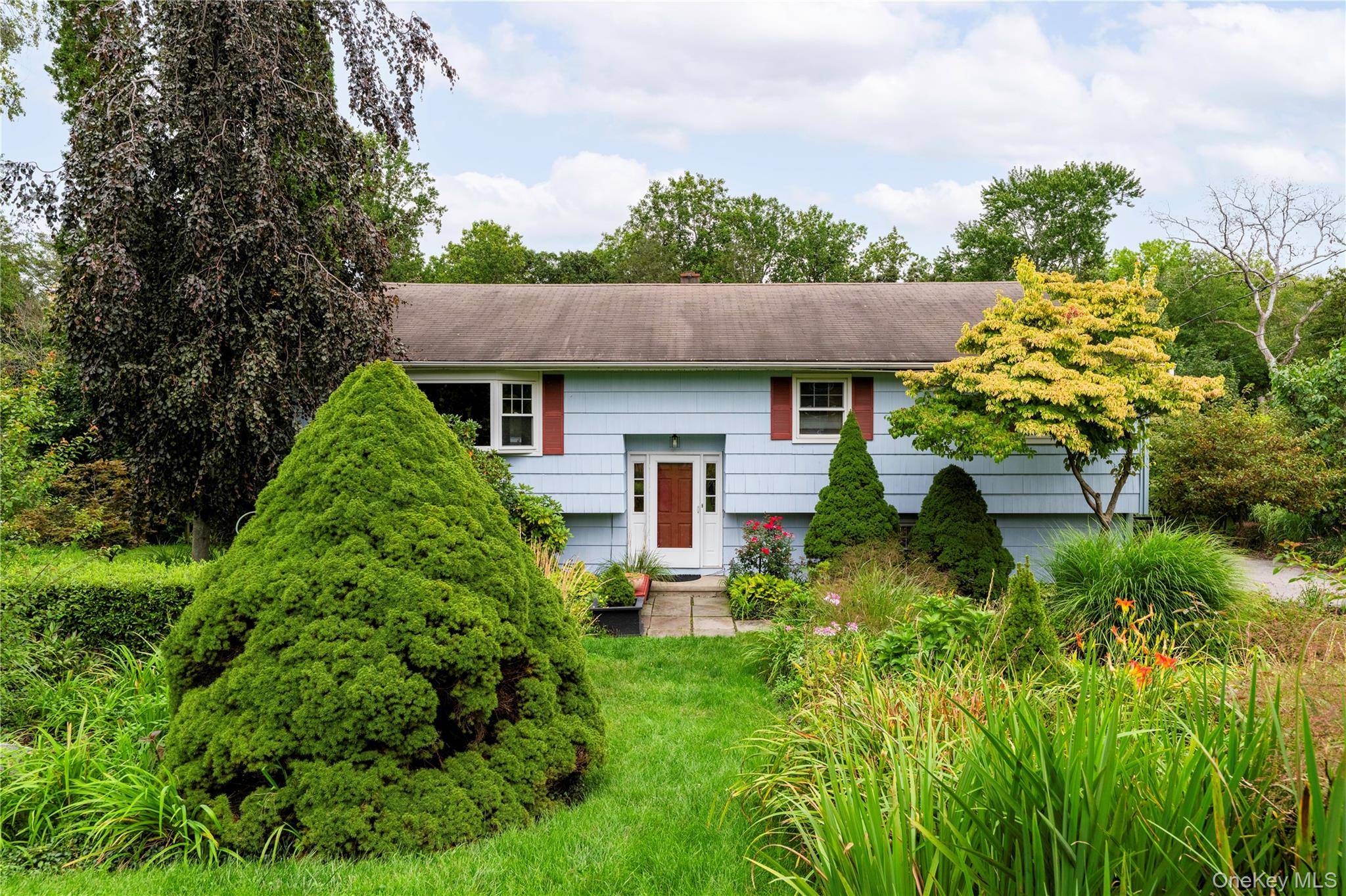 52 Friendly RD, Brewster, NY 10509
