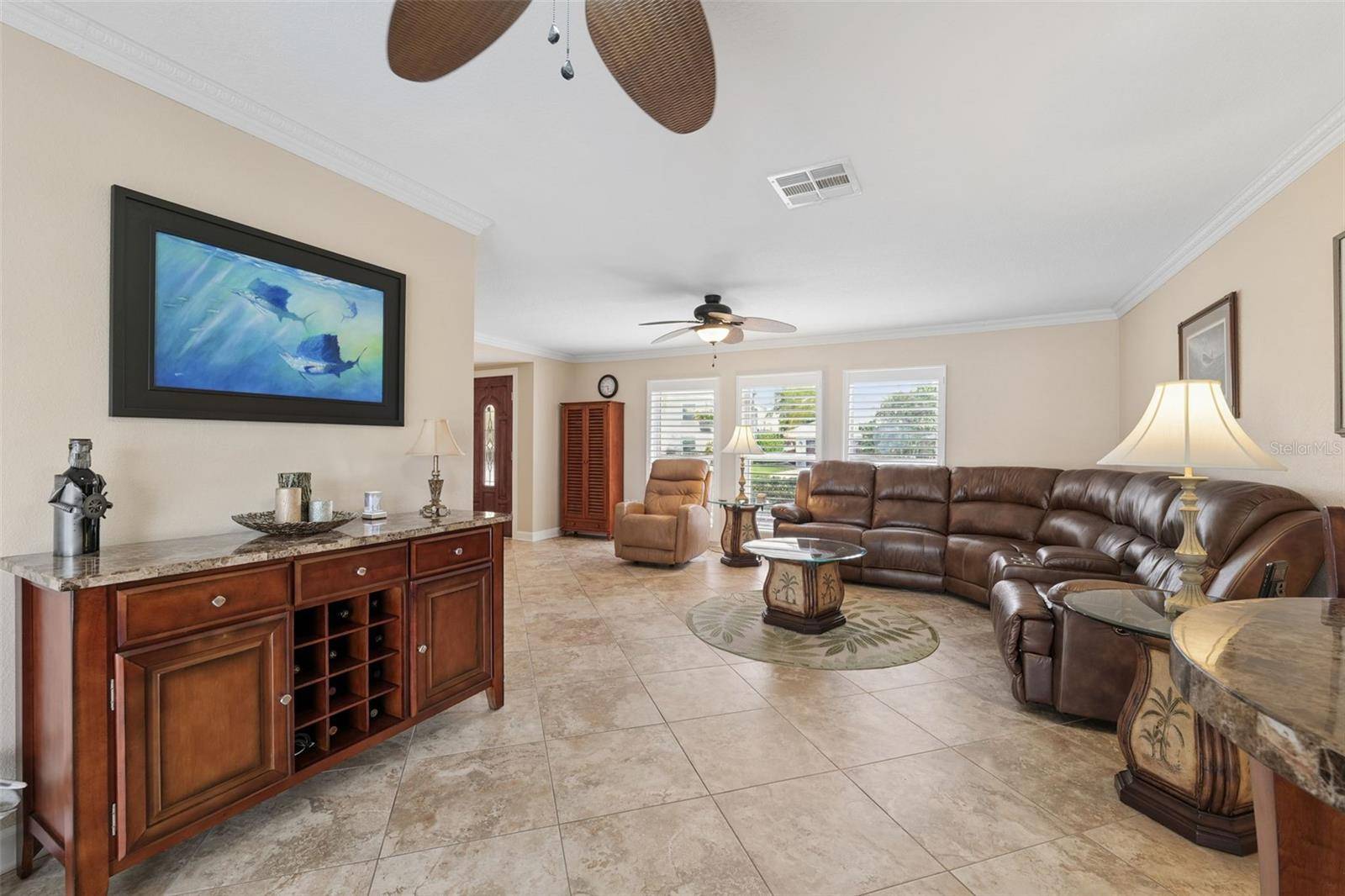5860 LEELAND ST S, St Petersburg, FL 33715