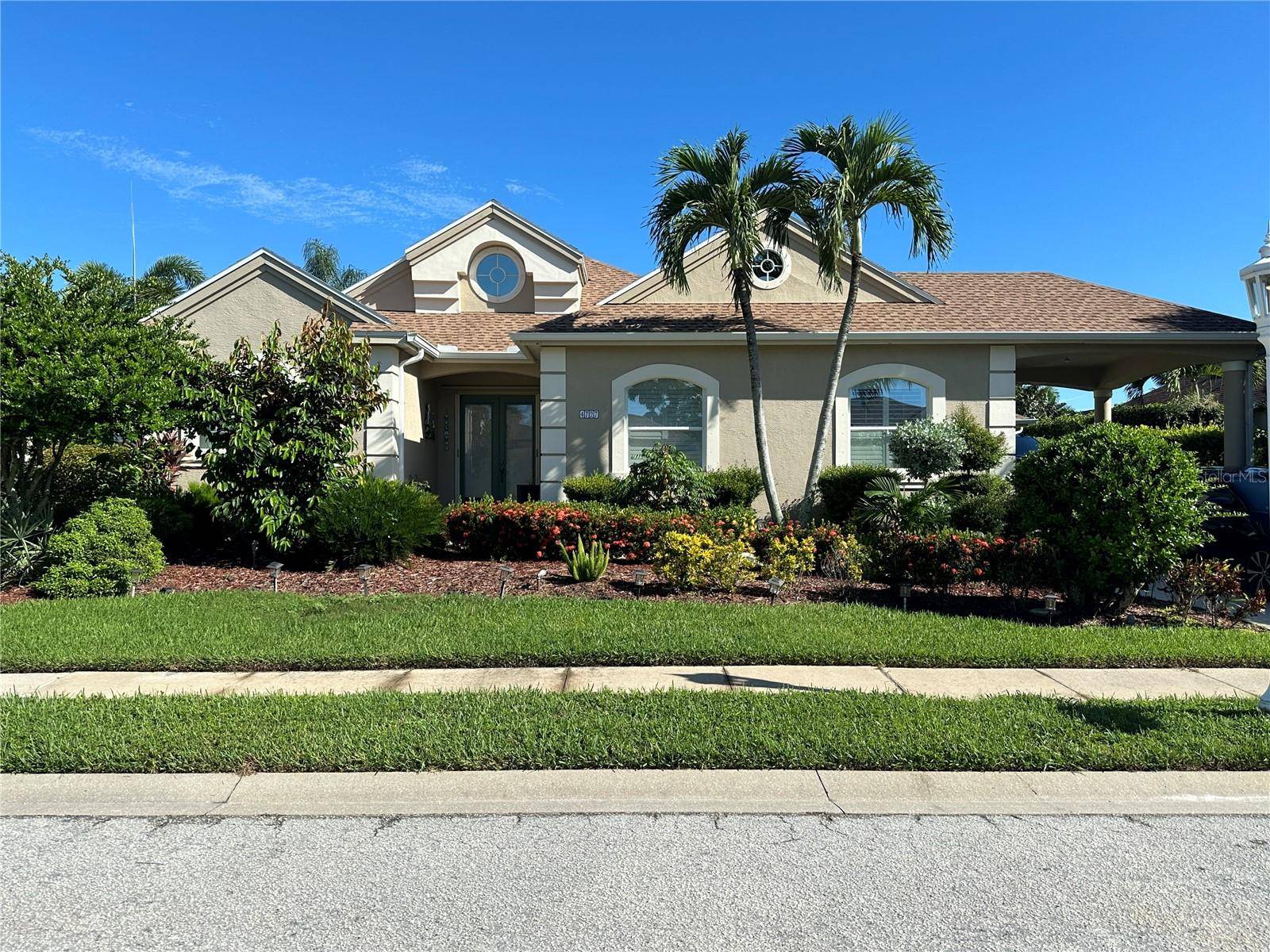 4727 SPINNAKER DR, Bradenton, FL 34208
