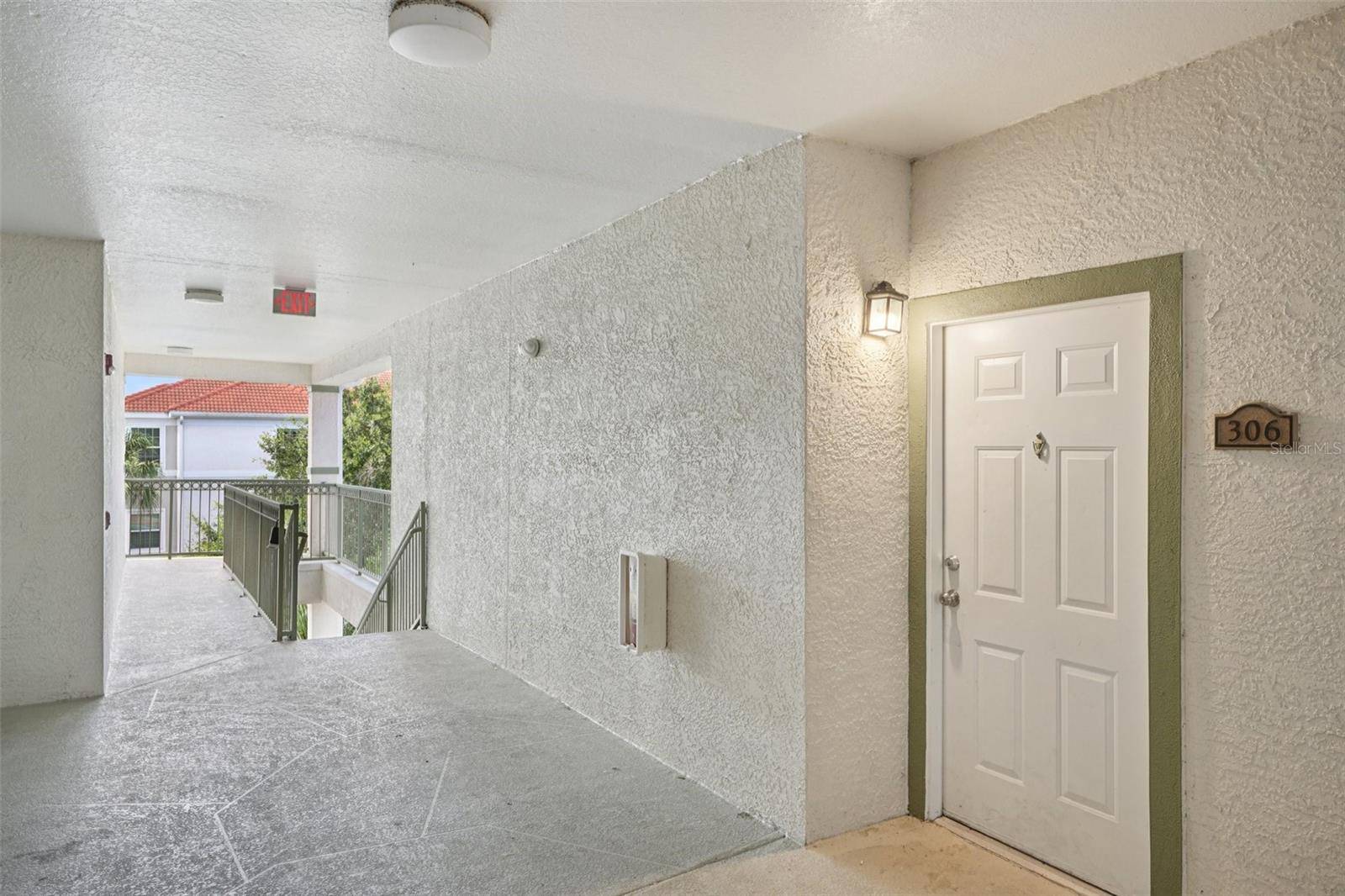23580 WALDEN CENTER DR #306, Estero, FL 34134