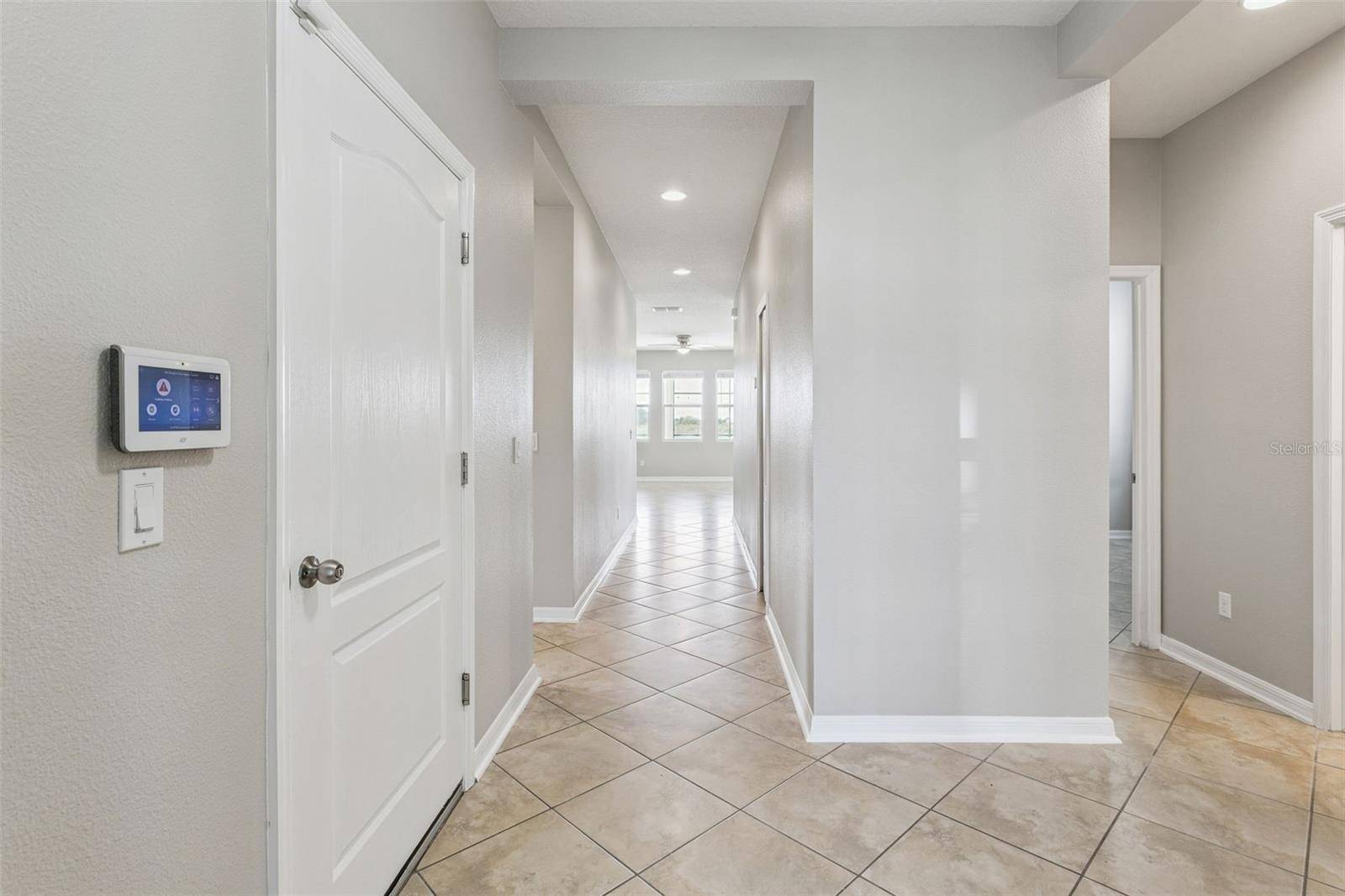205 MYSTIC BAY CT, Groveland, FL 34736