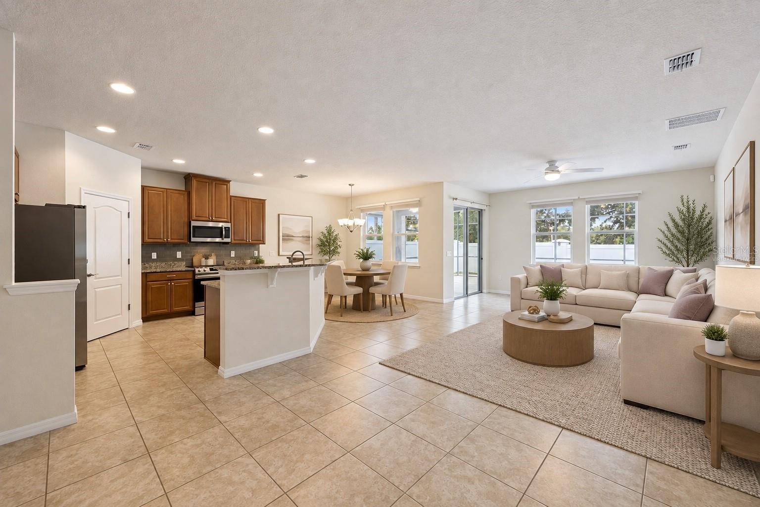 244 WHIRLAWAY DR, Davenport, FL 33837