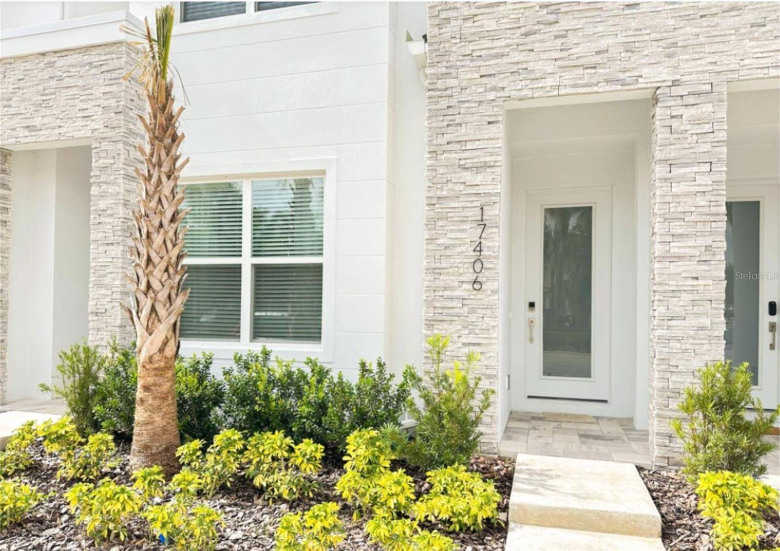 17406 SERENIDAD BLVD, Clermont, FL 34714