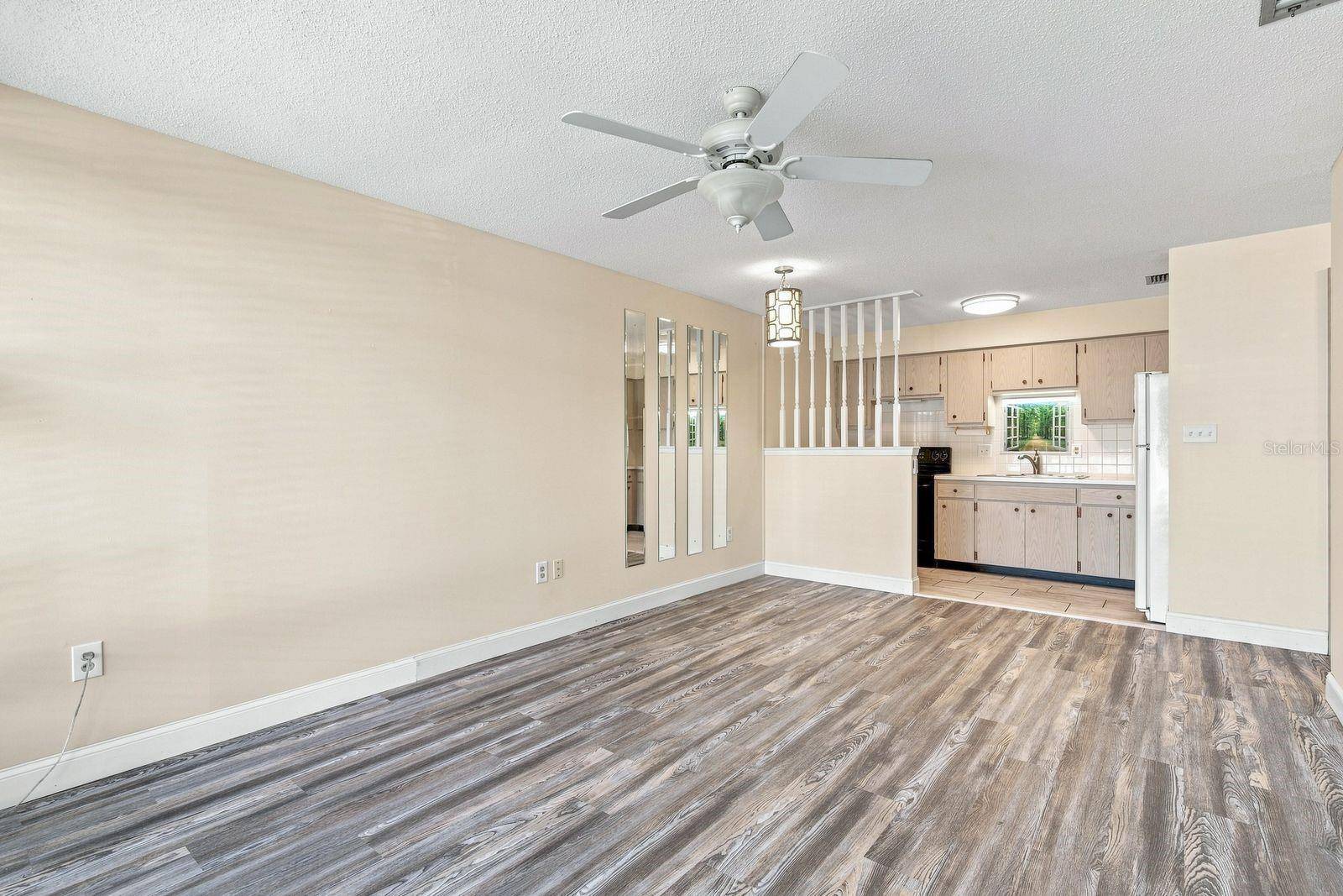 4349 TAHITIAN GARDENS CIR #G, Holiday, FL 34691