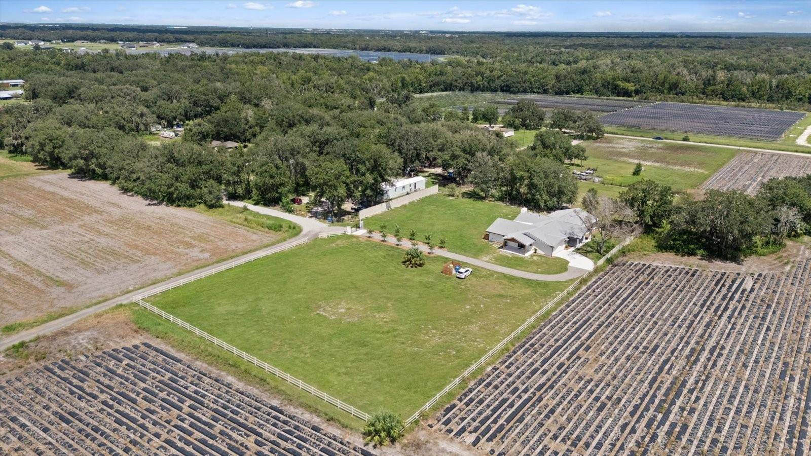 2515 RAGINS LN, Plant City, FL 33567