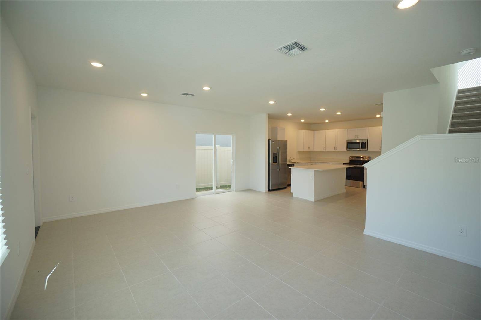 10536 SAGE CANYON DR, Riverview, FL 33578