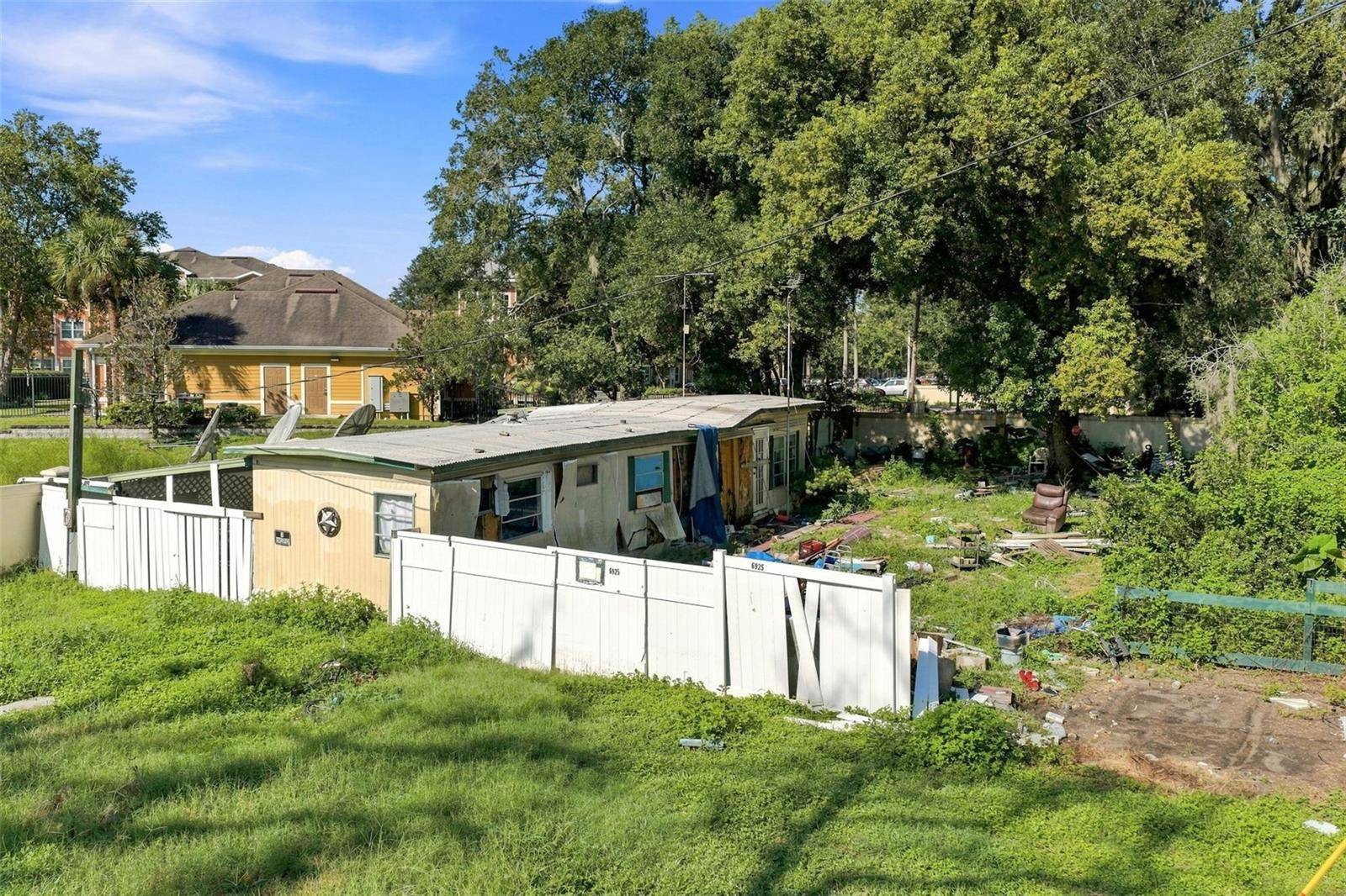 Address not disclosed, Zephyrhills, FL 33541