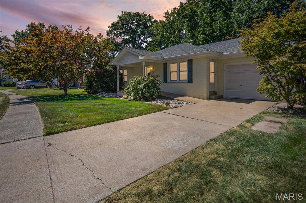 2009 Madison AVE, Edwardsville, IL 62025