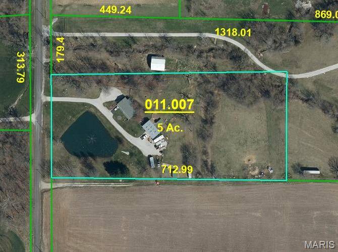 7112 Fields DR, Moro, IL 62067