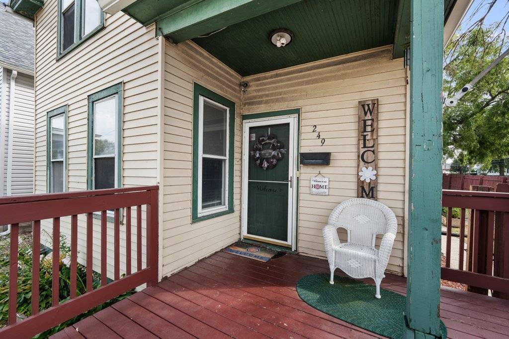 249 W 30th ST, Davenport, IA 52803