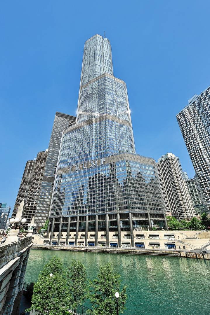 401 N Wabash AVE #P-393, Chicago, IL 60611