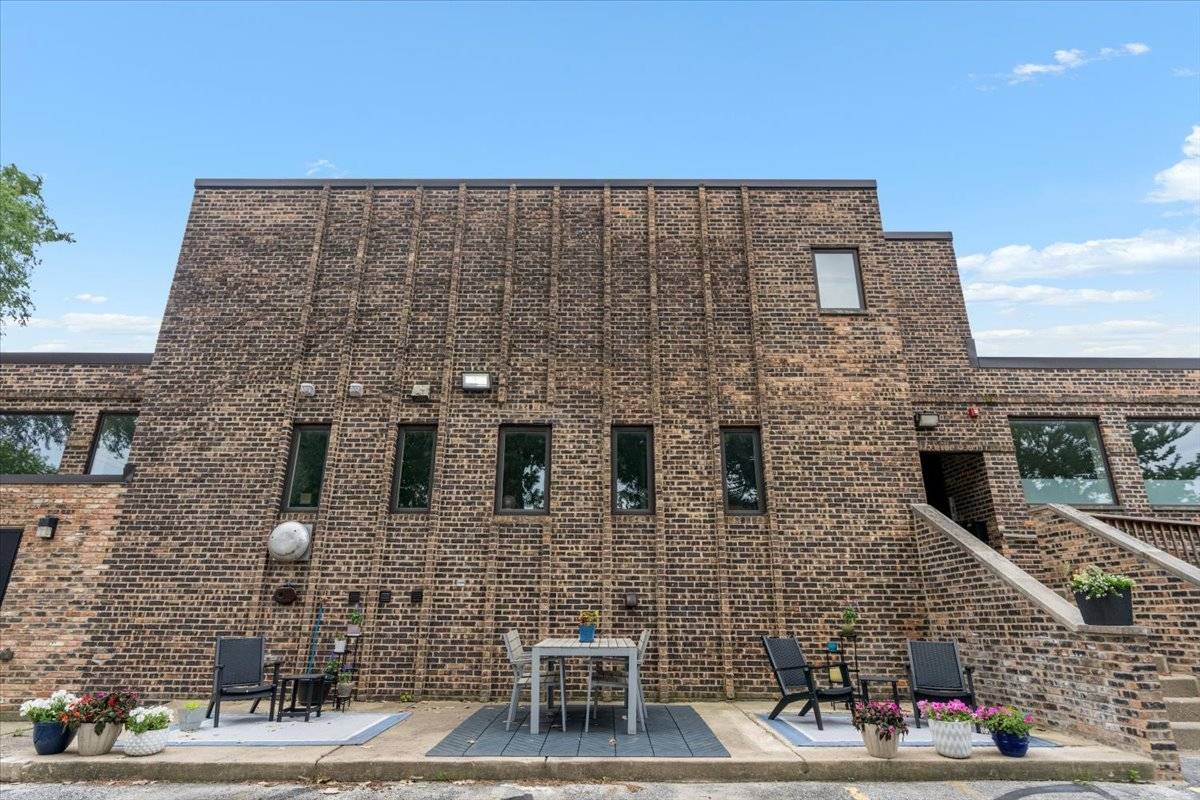 1101 Dodge AVE #204, Evanston, IL 60202