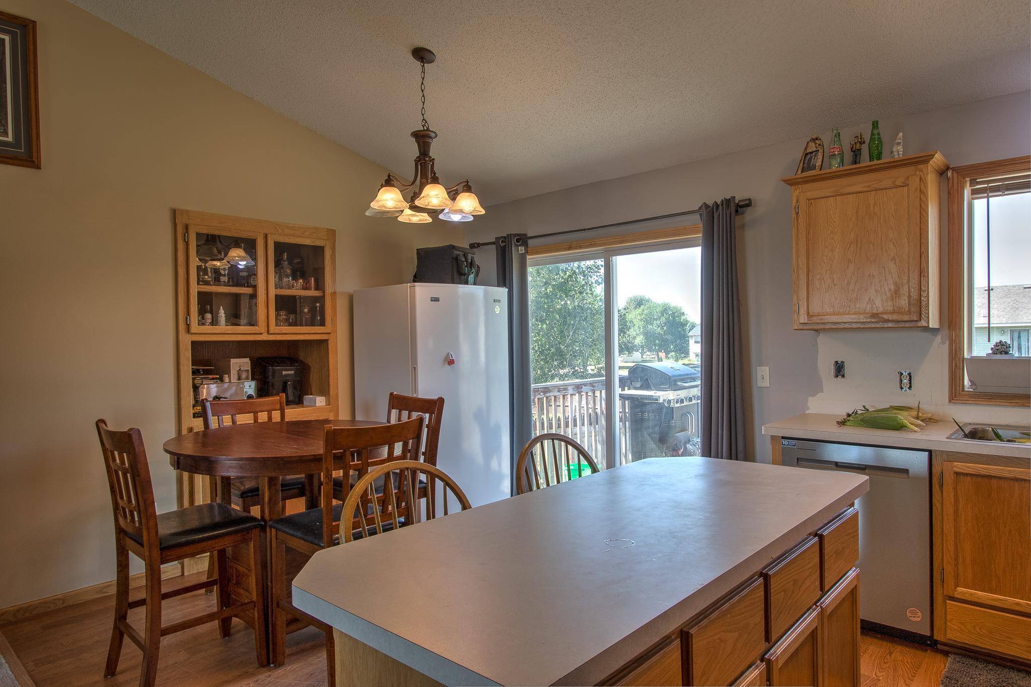 705 Bluebird ST, Mora, MN 55051