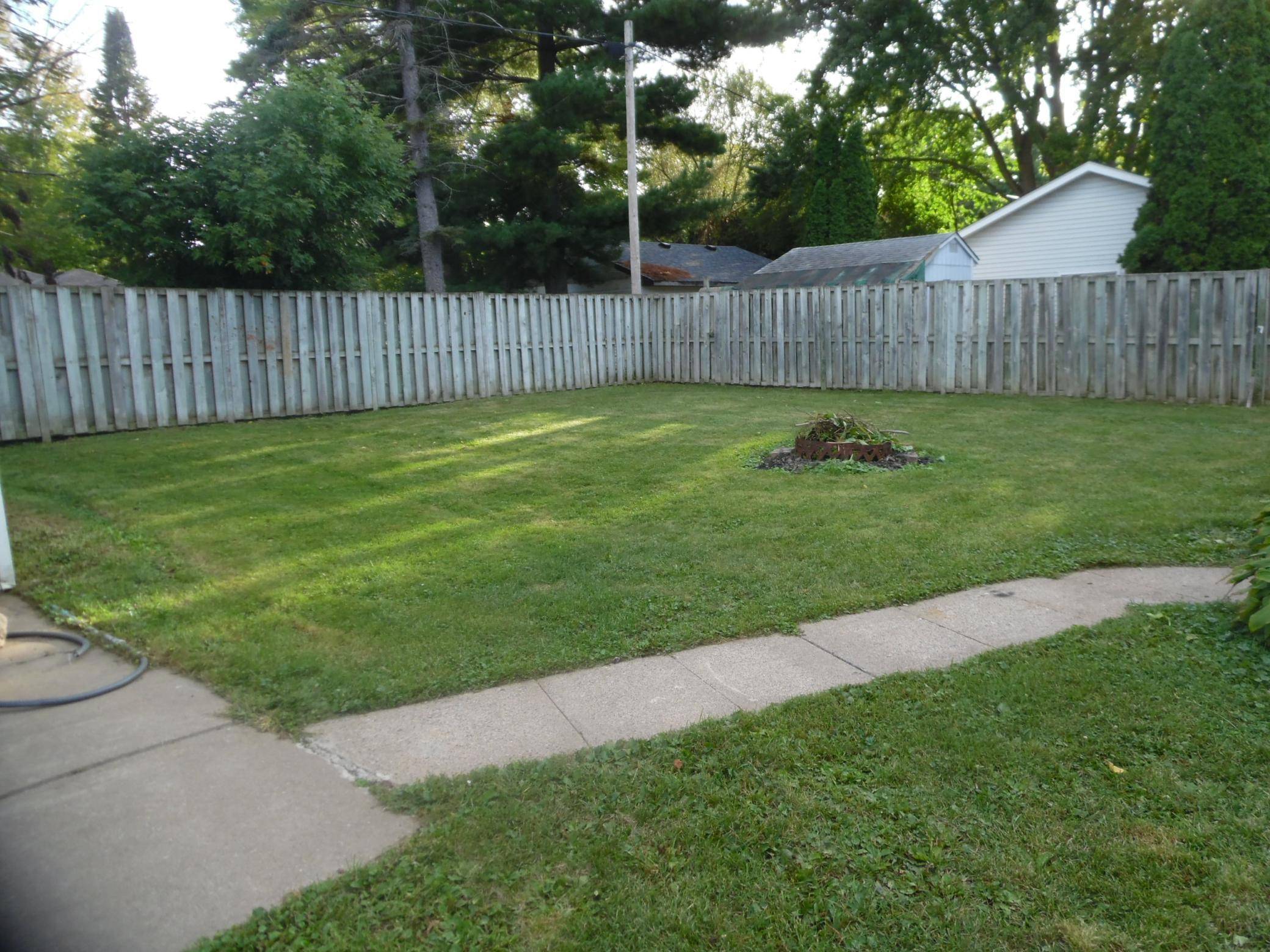 132 6th ST SW, Forest Lake, MN 55025