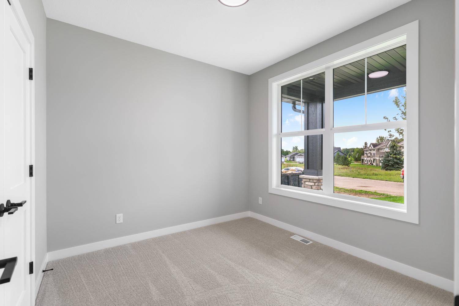 9756 Saint Andrews DR, Elko New Market, MN 55020