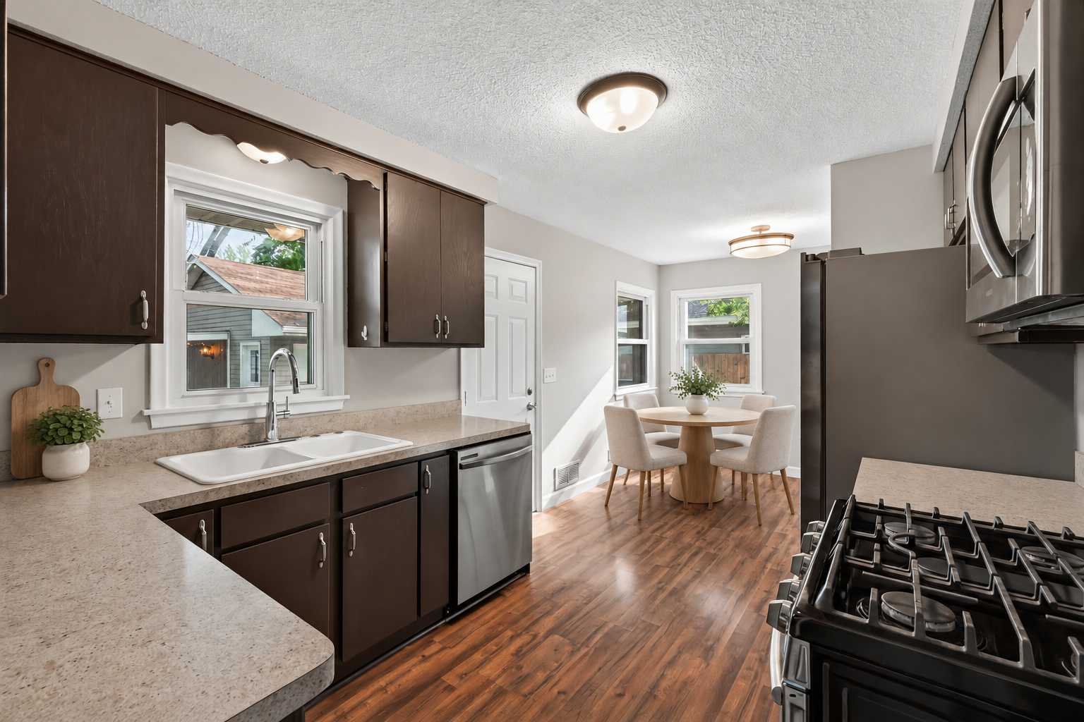 3045 116th AVE NW, Coon Rapids, MN 55433