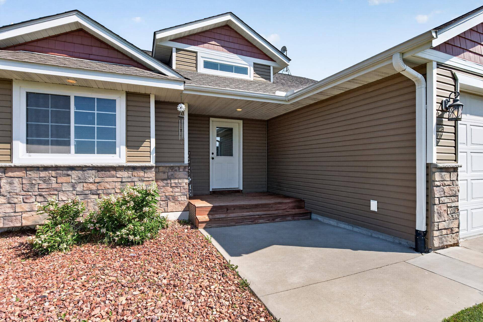 21050 336th ST, Taylors Falls, MN 55084