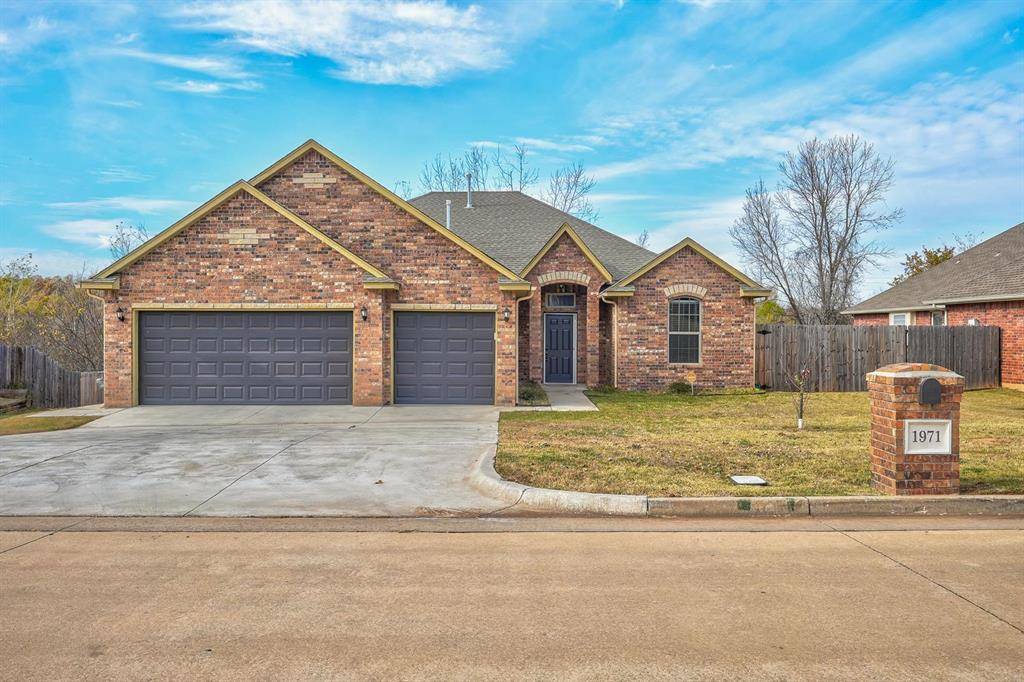 1971 Leslie Beachler LN, Oklahoma City, OK 73130