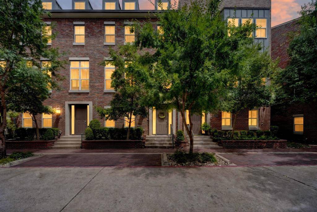 7700 Eastern Avenue #207, Dallas, TX 75209