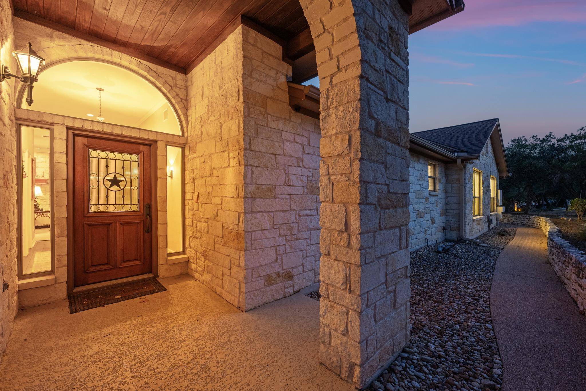 20204 Auger CV, Spicewood, TX 78669