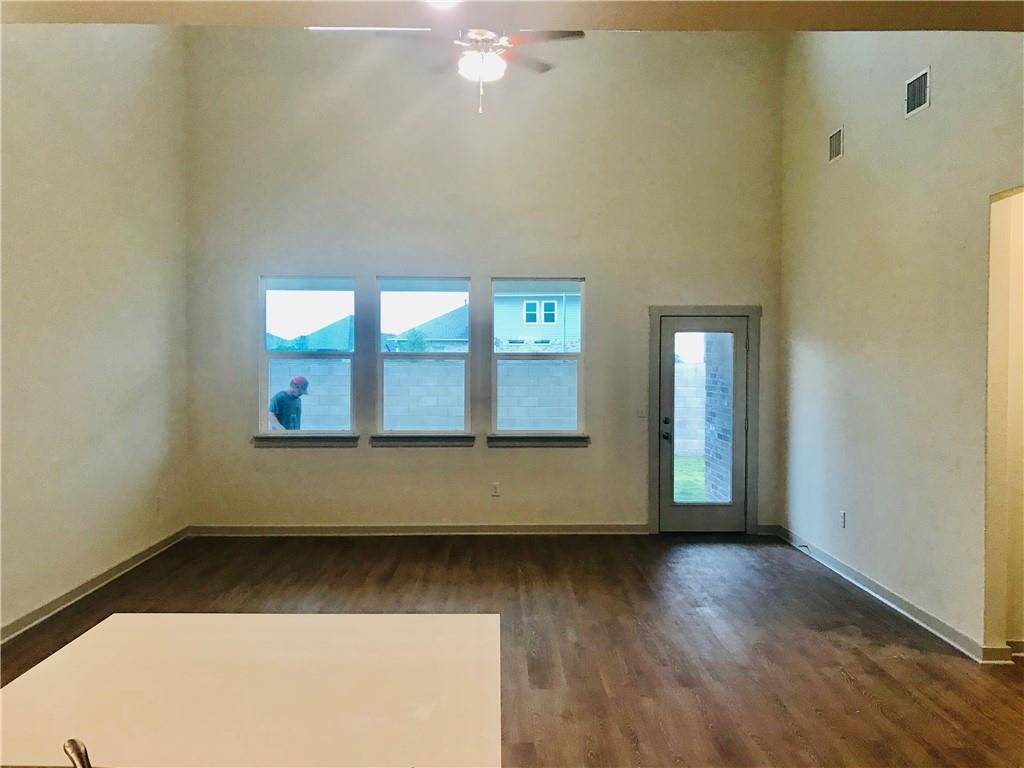 17304 Truffle Falls WAY, Manor, TX 78653