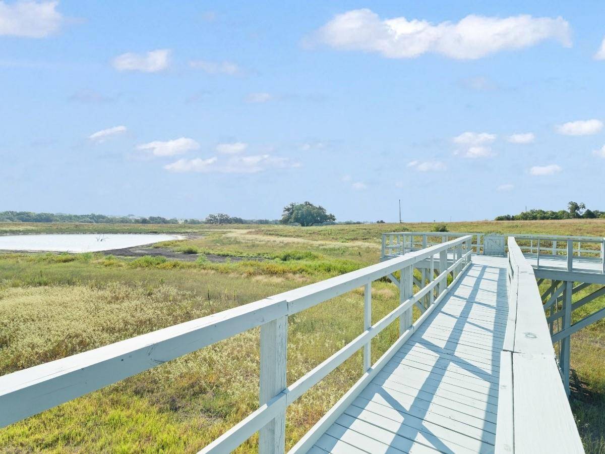 3147 FM 956, Schulenburg, TX 78956