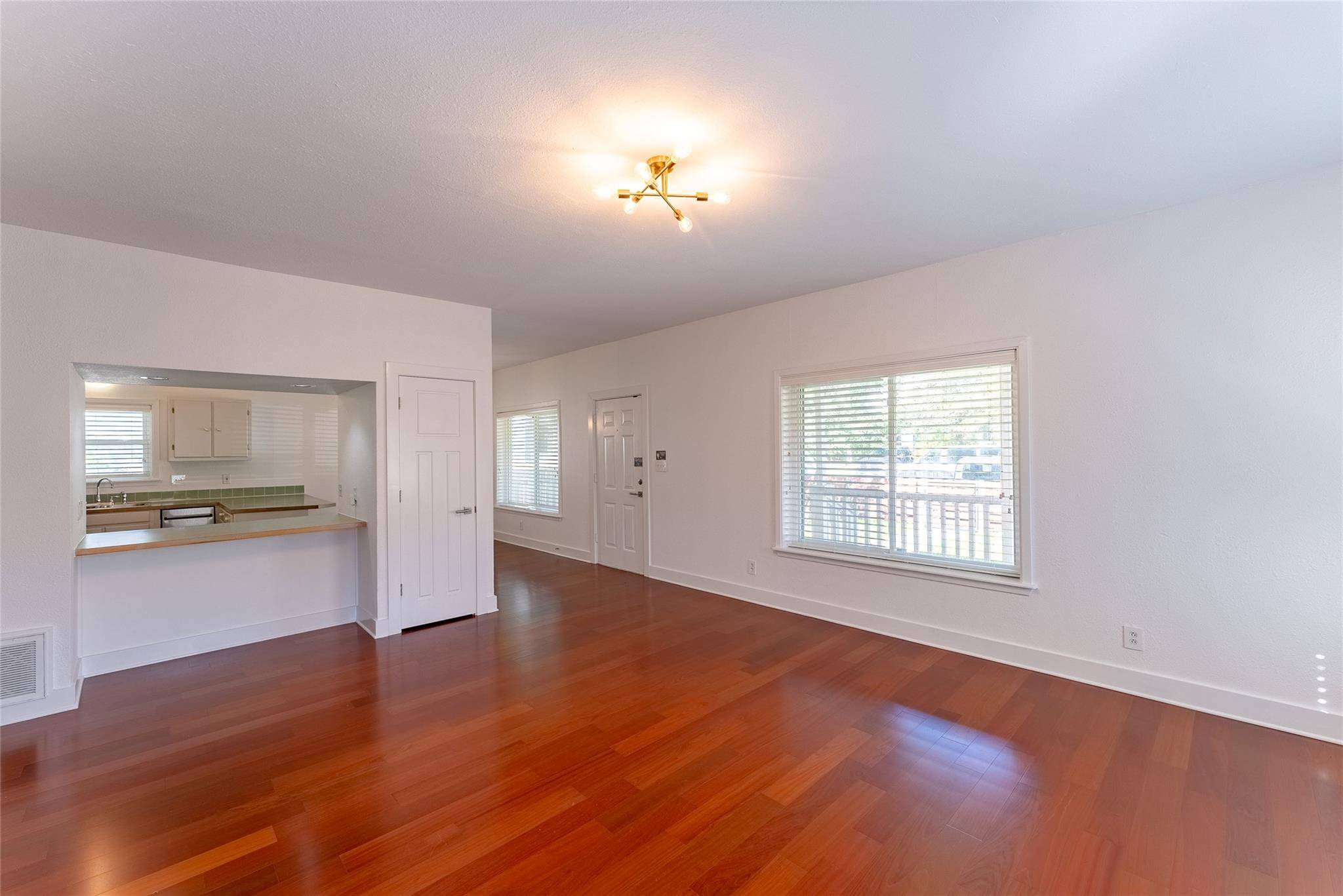 1209 E 3rd ST, Austin, TX 78702