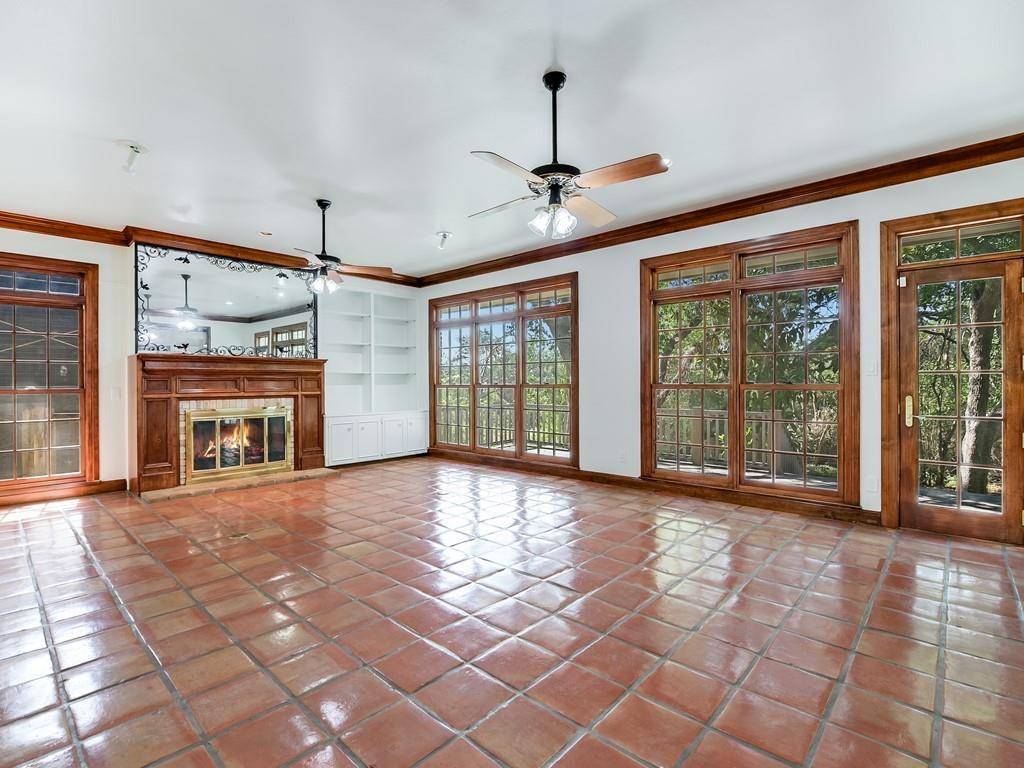3607 Ripple Creek DR, Austin, TX 78746