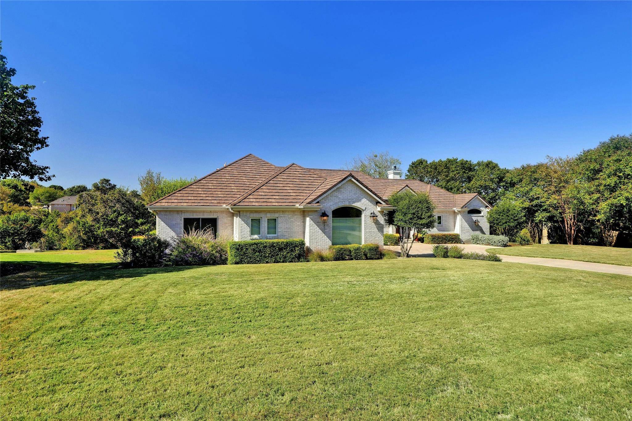 209 Overlook CT, Georgetown, TX 78628