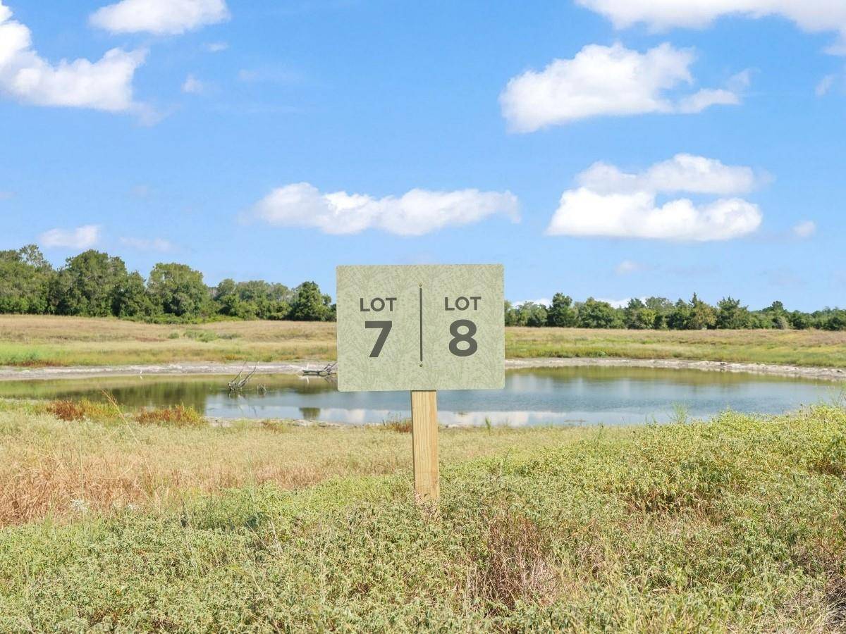 2961 FM 956, Schulenburg, TX 78956