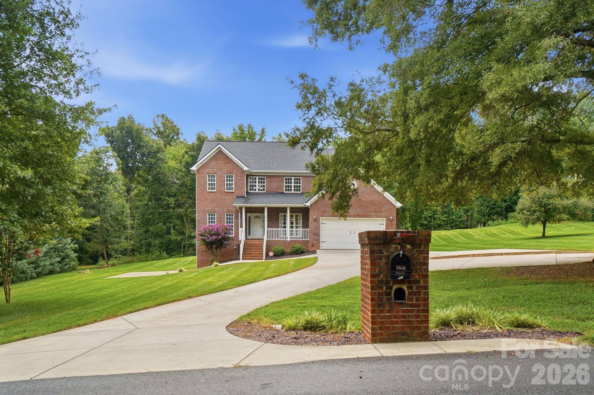 5616 Polk Mountain DR, Marshville, NC 28103