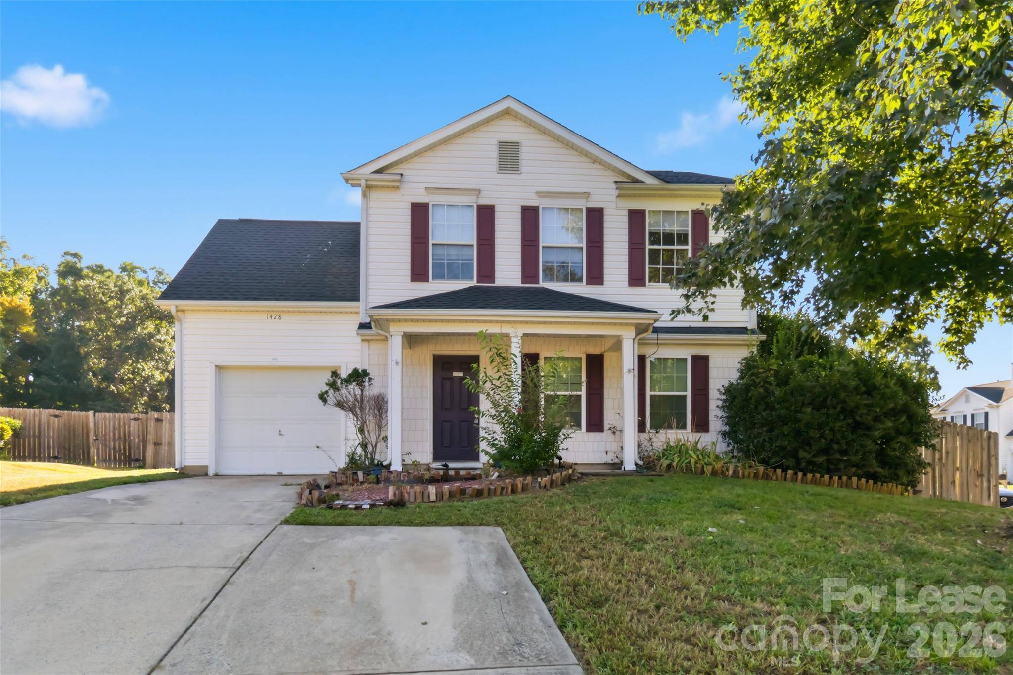 1428 Nature PL, Charlotte, NC 28214