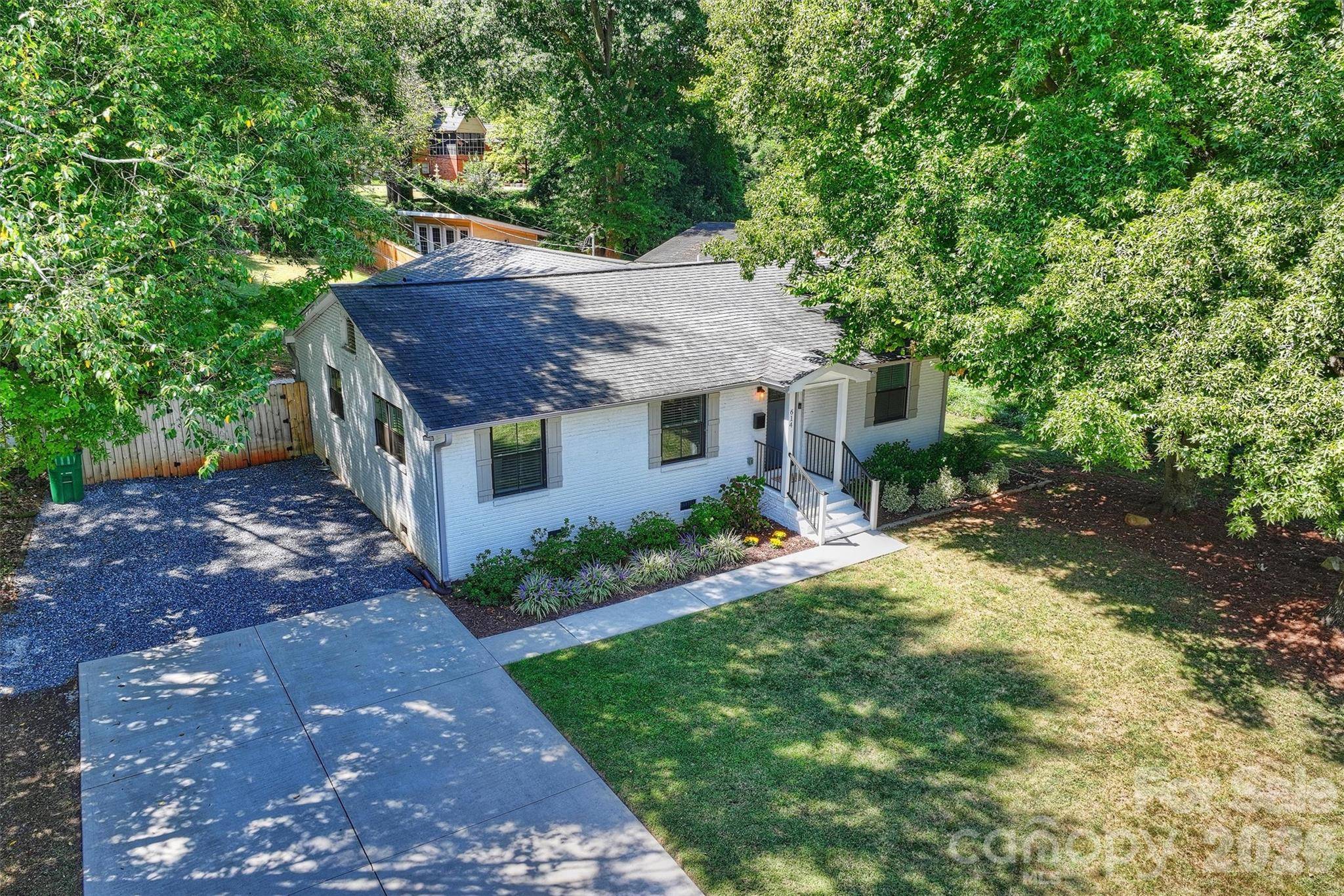 614 Cooper DR, Charlotte, NC 28210