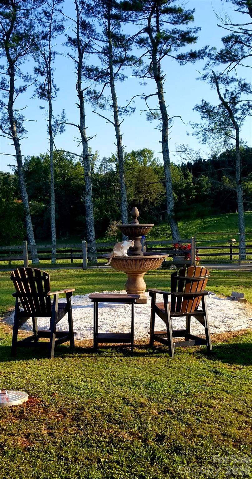 203 Victory Pass LN, Rutherfordton, NC 28139