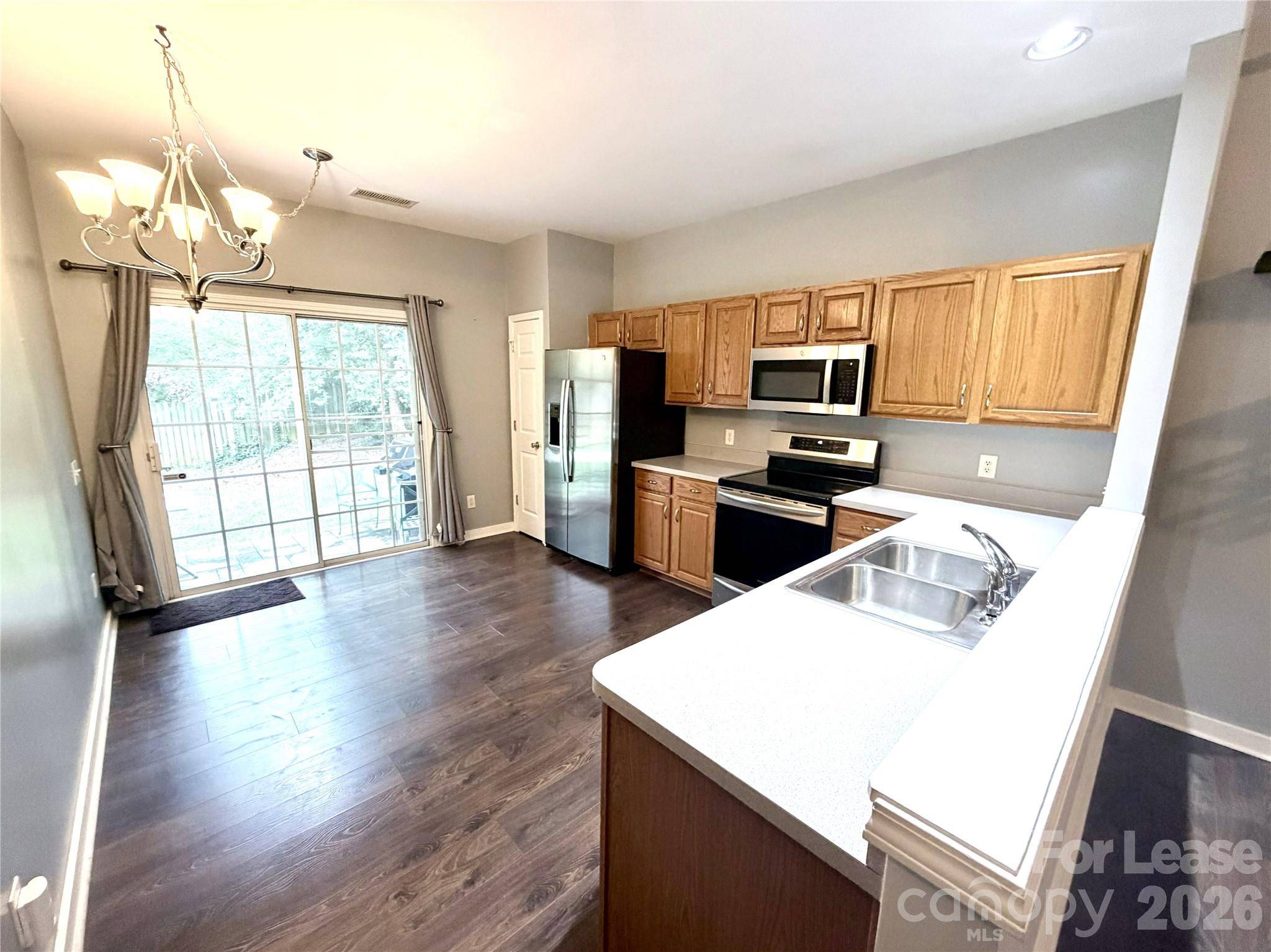 838 Autumn Rain LN, Charlotte, NC 28209