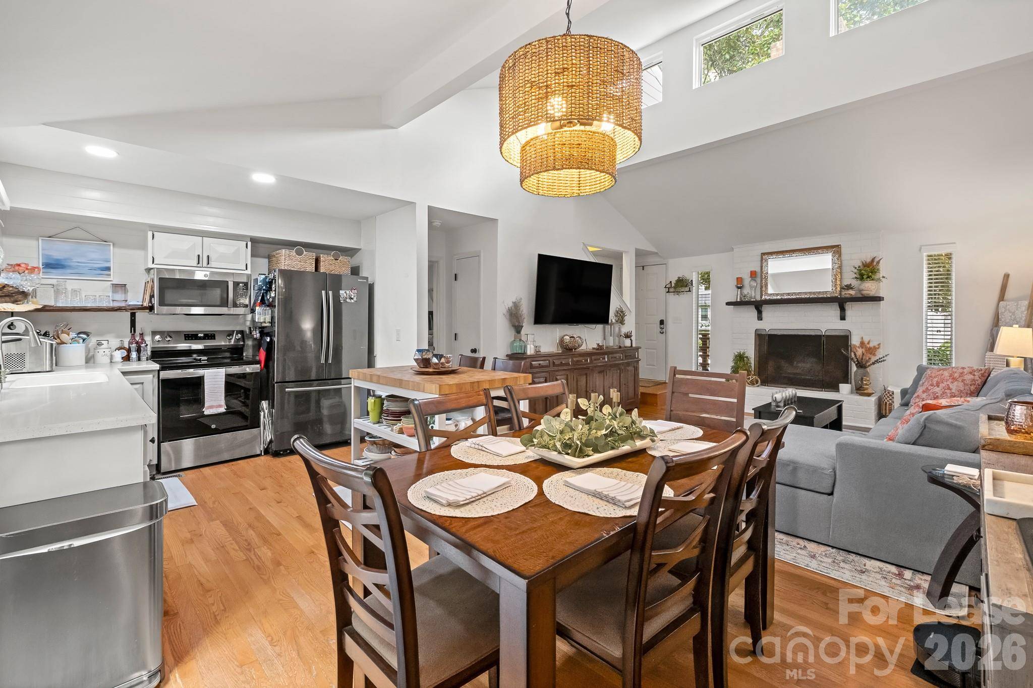 8211 Park Vista CIR, Charlotte, NC 28226