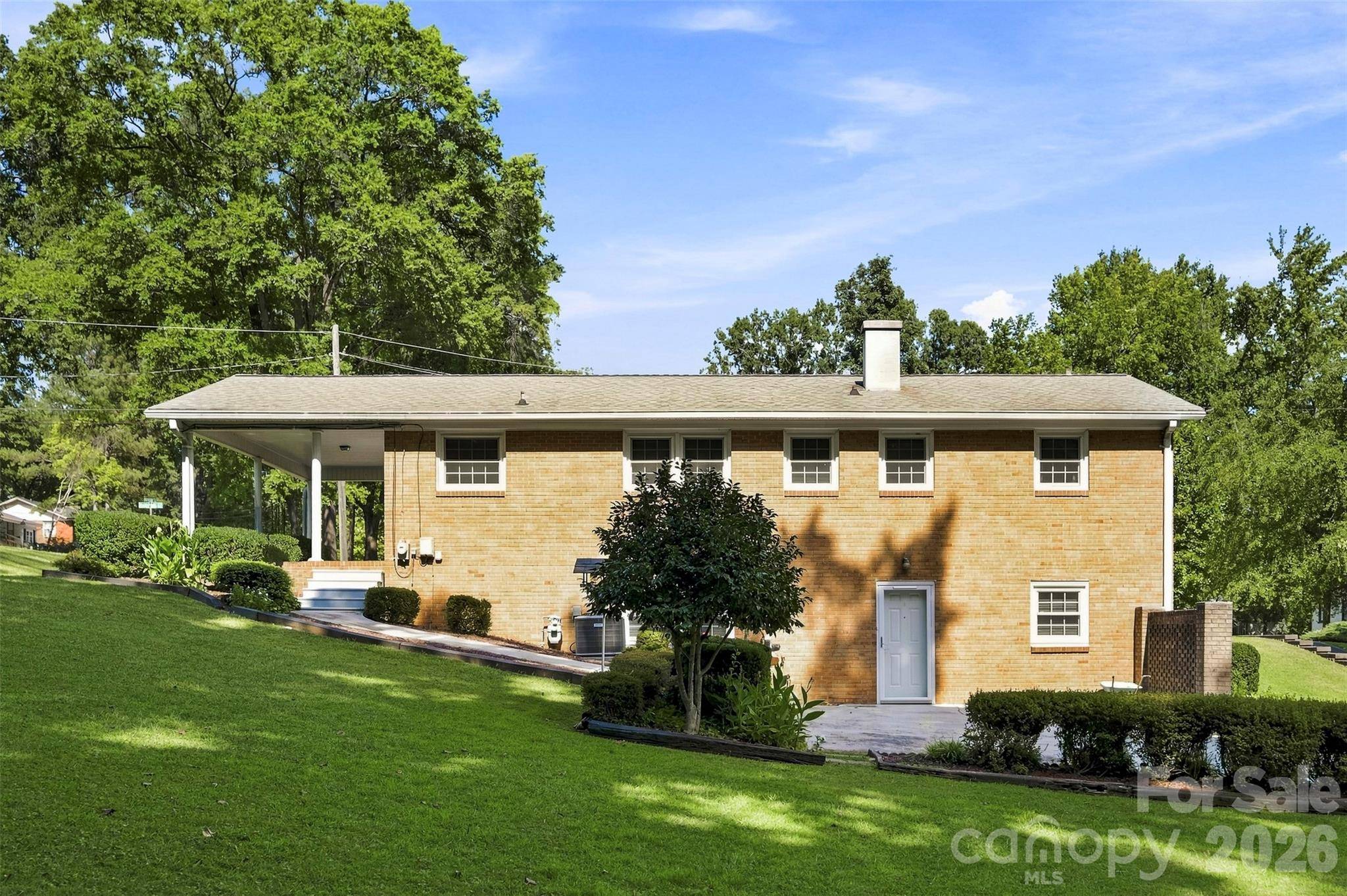 628 Sedgefield ST SW, Concord, NC 28025