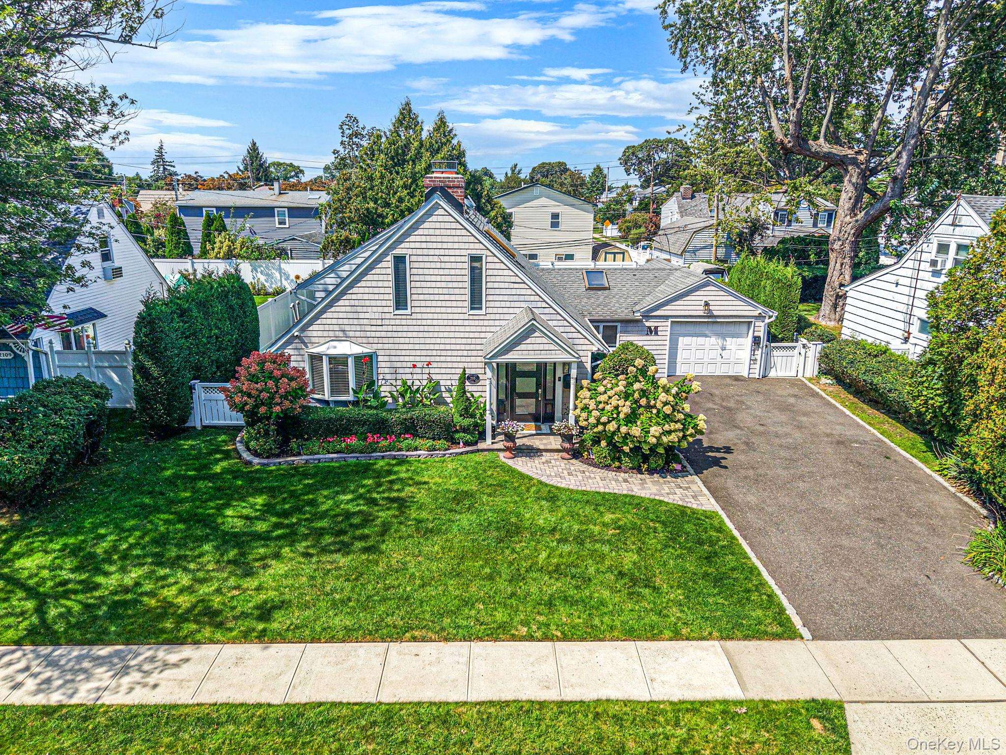 2115 Randall AVE, East Meadow, NY 11554