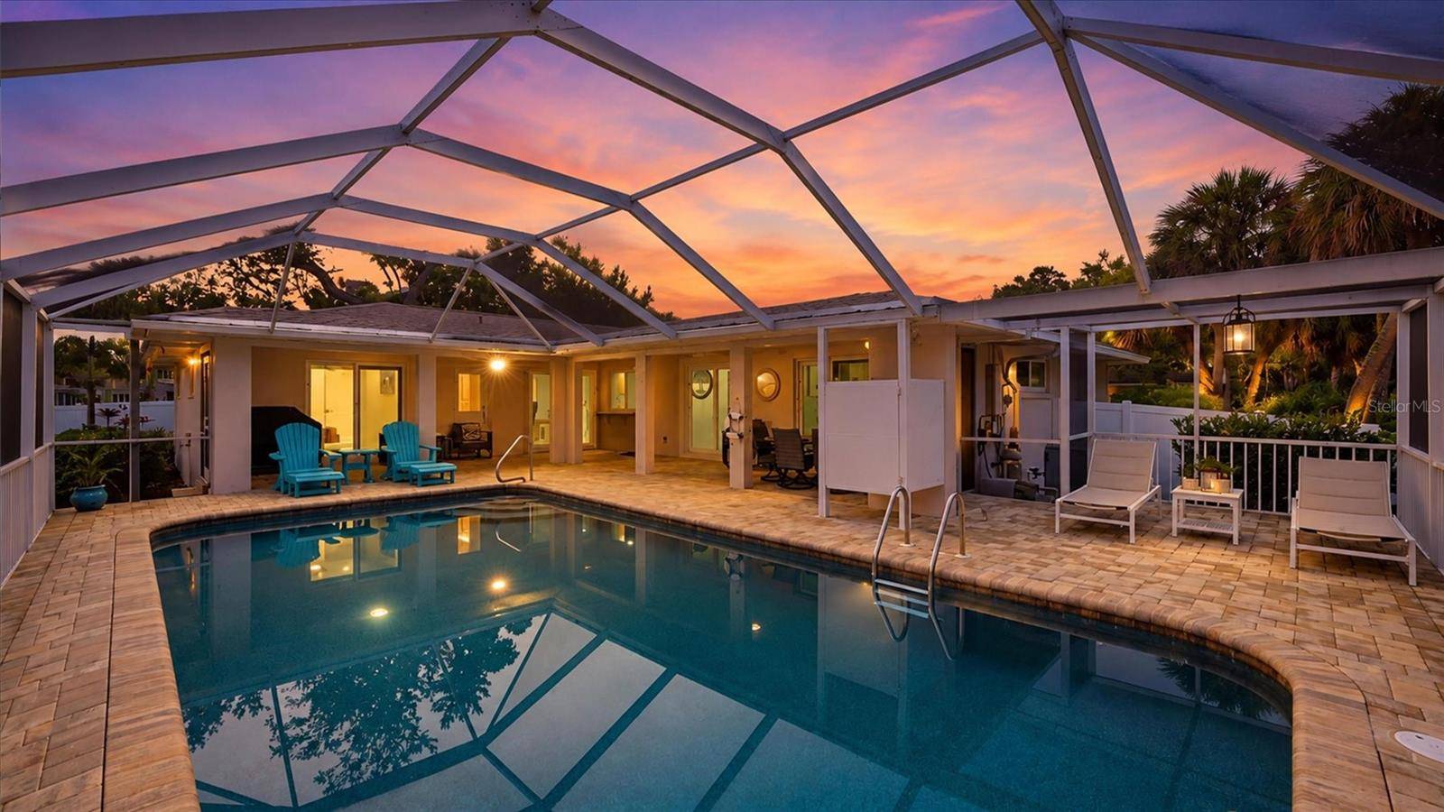 5333 SIESTA CT, Sarasota, FL 34242