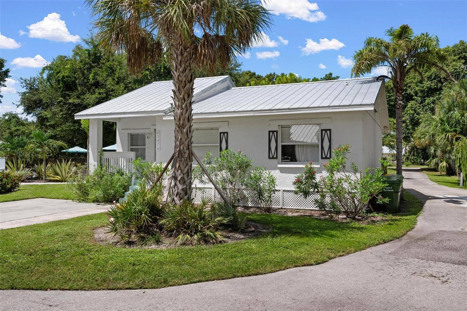 3476 WINTON AVE, Sarasota, FL 34234