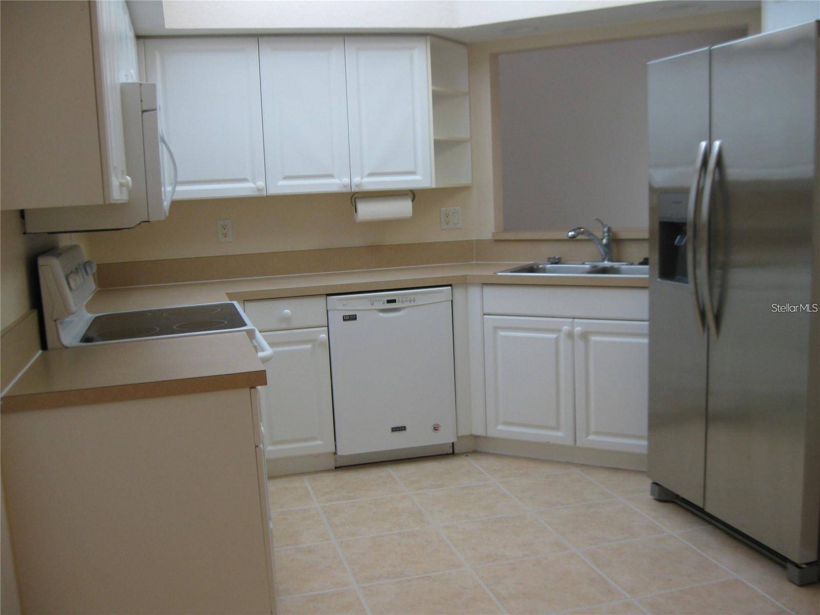 6405 BAY CEDAR LN #26, Bradenton, FL 34203