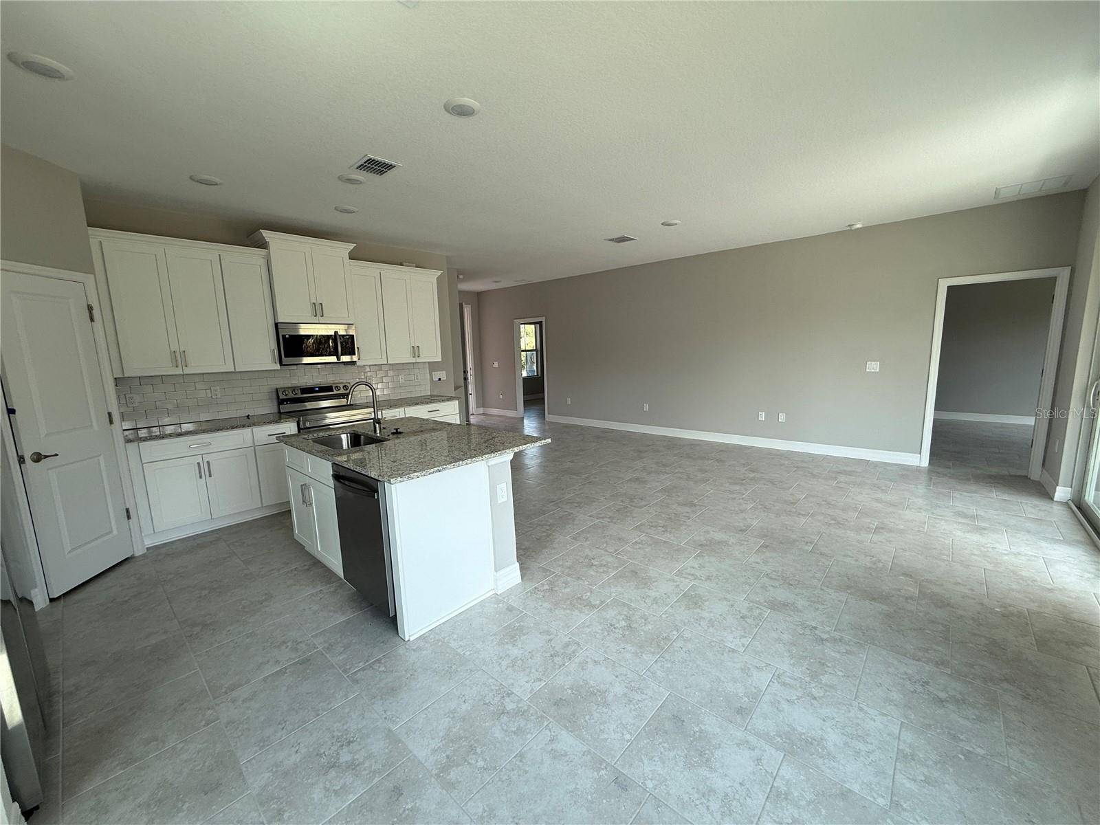 1412 MINNEAPOLIS AVE, North Port, FL 34286
