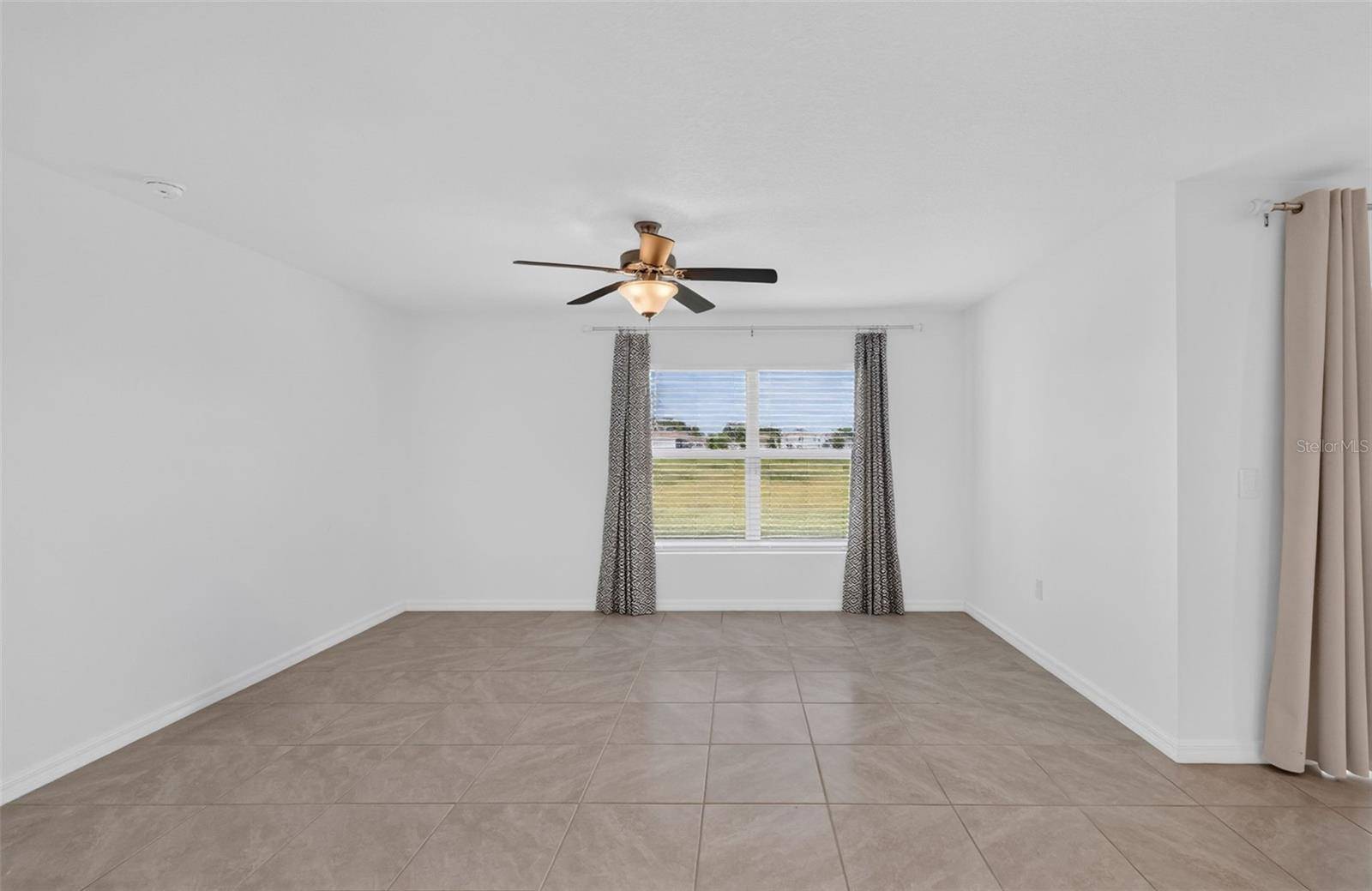 8510 TRIUMPH CIR, Wildwood, FL 34785
