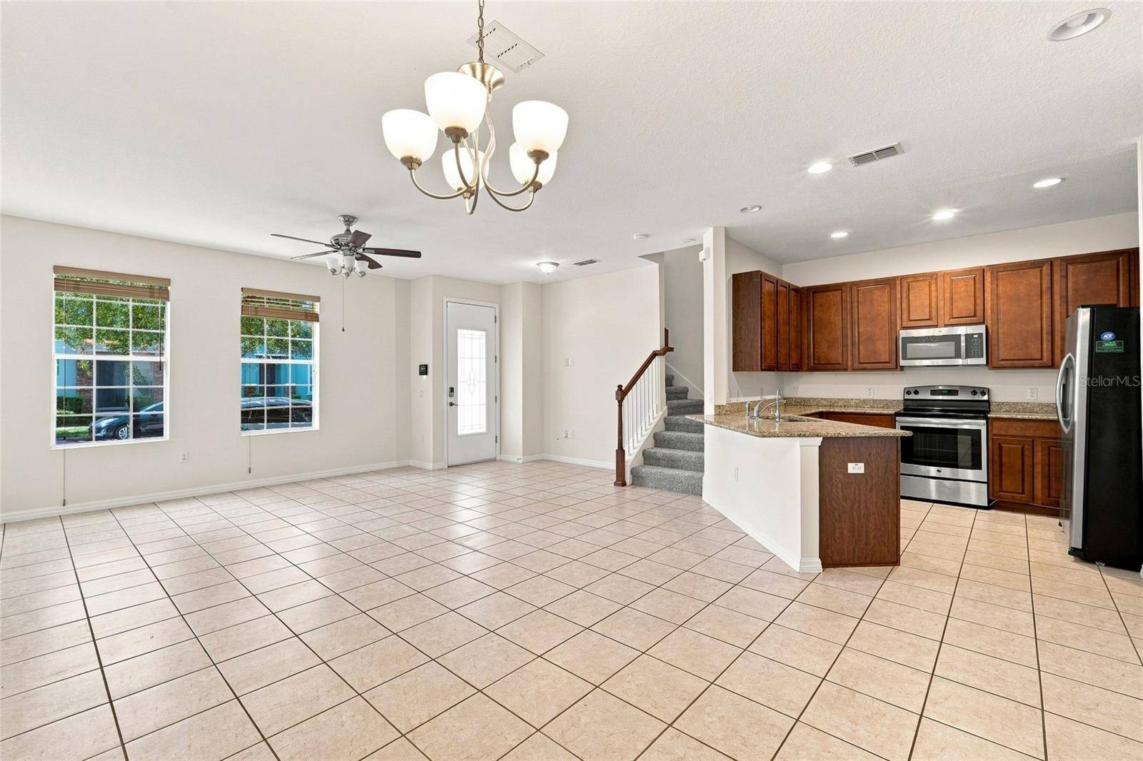 13613 ERIDANUS DR, Orlando, FL 32828